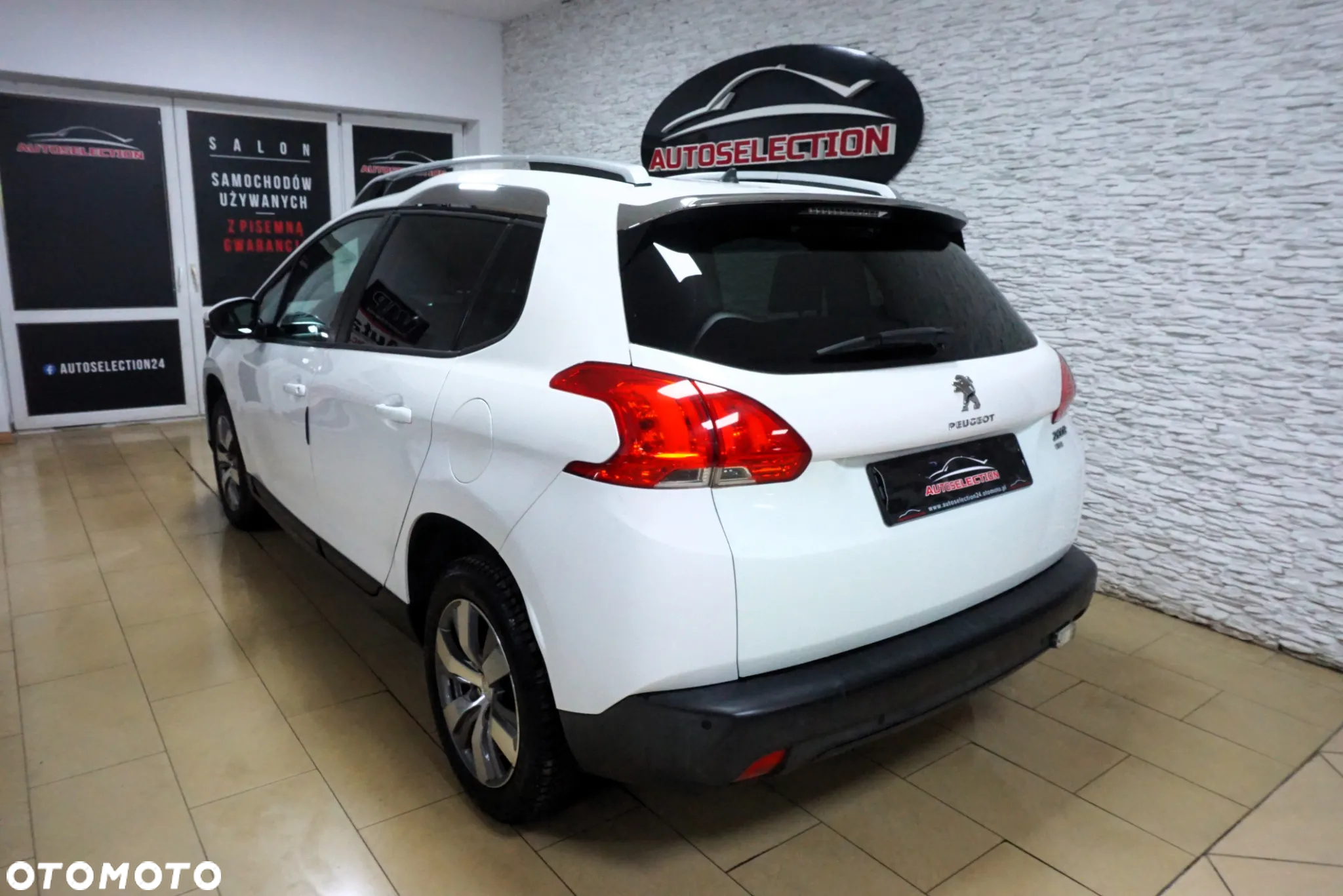 Peugeot 2008 82 e-VTI ETG5 Active - 38