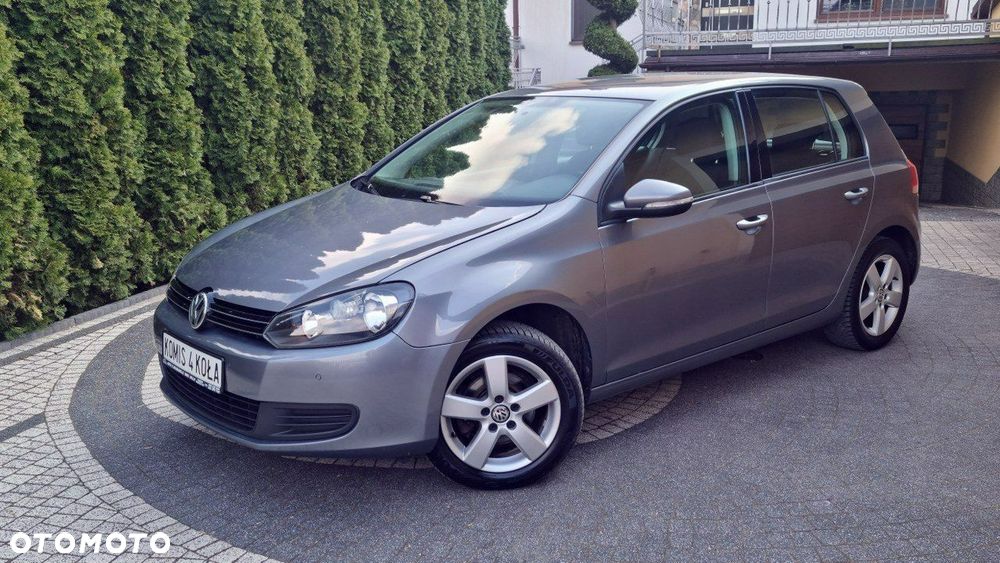 Volkswagen Golf - 2