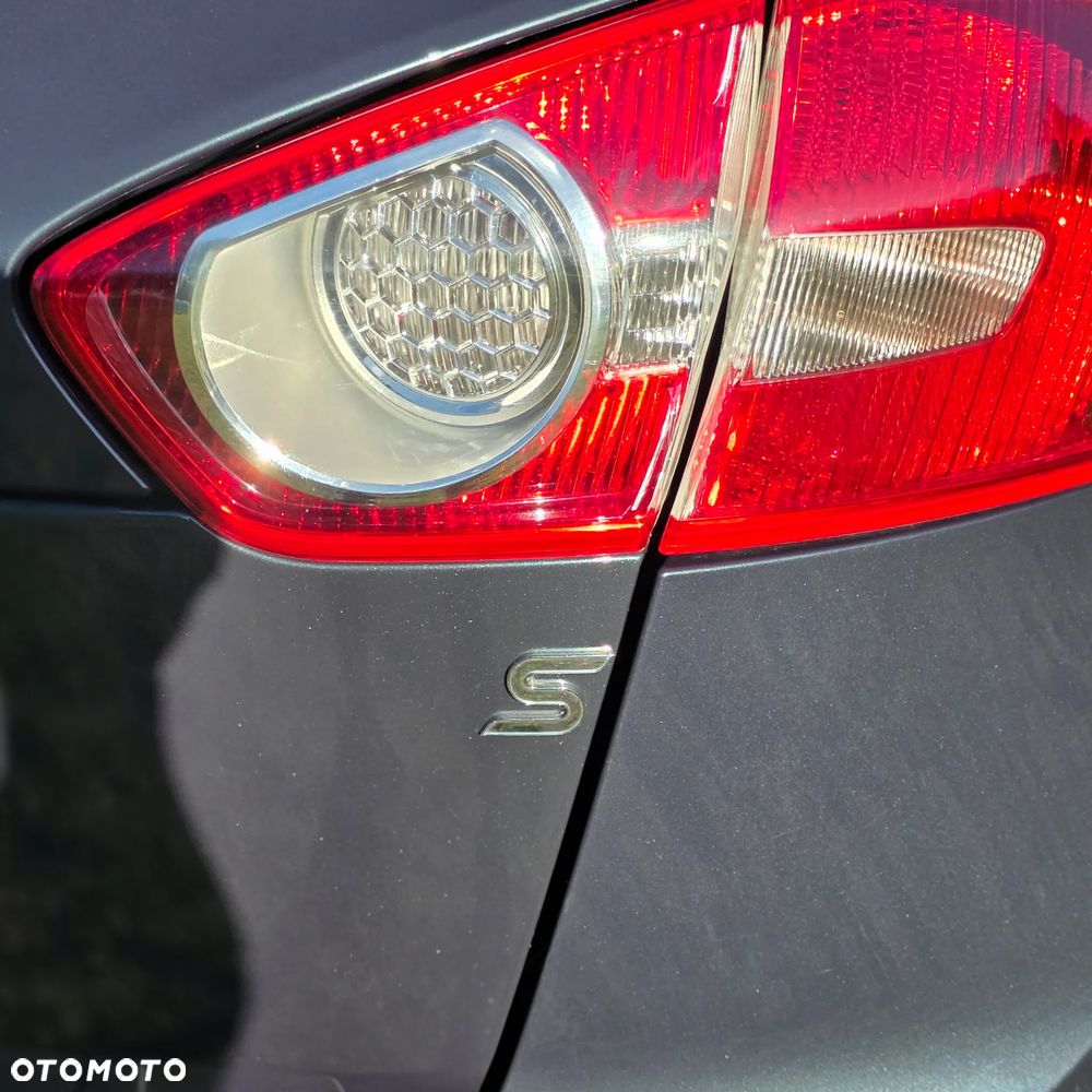 Ford Kuga 2.0 TDCi 4x4 Titanium - 21