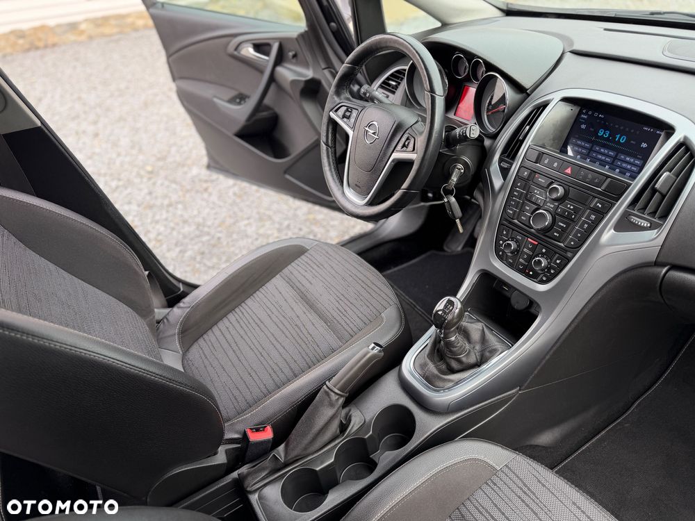 Opel Astra - 14