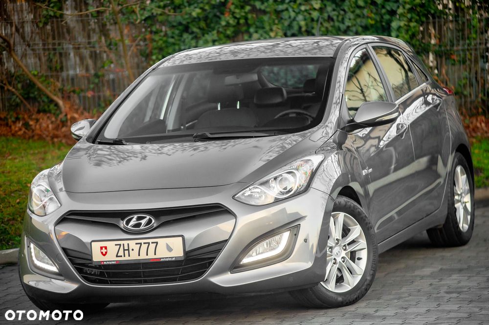 Hyundai i30 blue 1.6 GDI Passion - 6