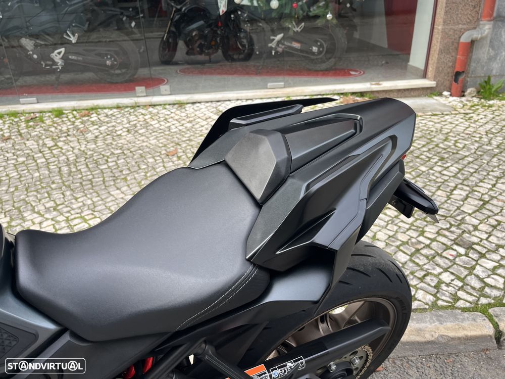Honda CB 650 R - ESCAPE AKRAPOVIC - DESDE 109 EUR / MÊS !! - 27