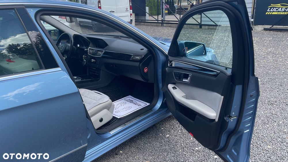 Mercedes-Benz Klasa E 350 CDI 4-Matic BlueEff Elegance - 21