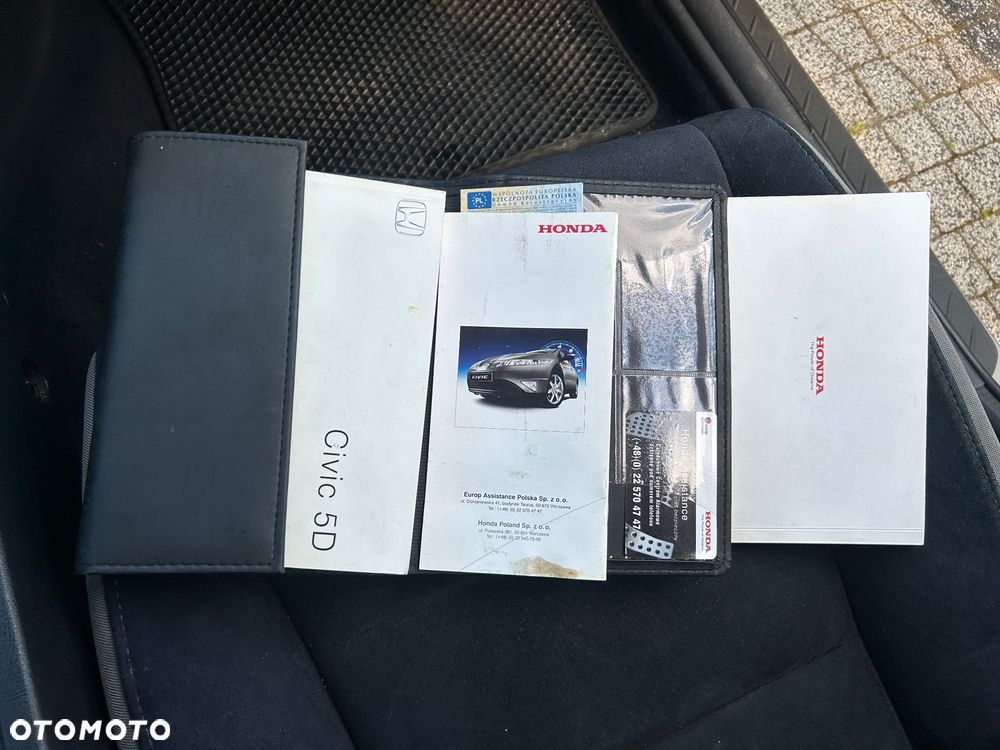 Honda Civic 1.8 Executive - 30