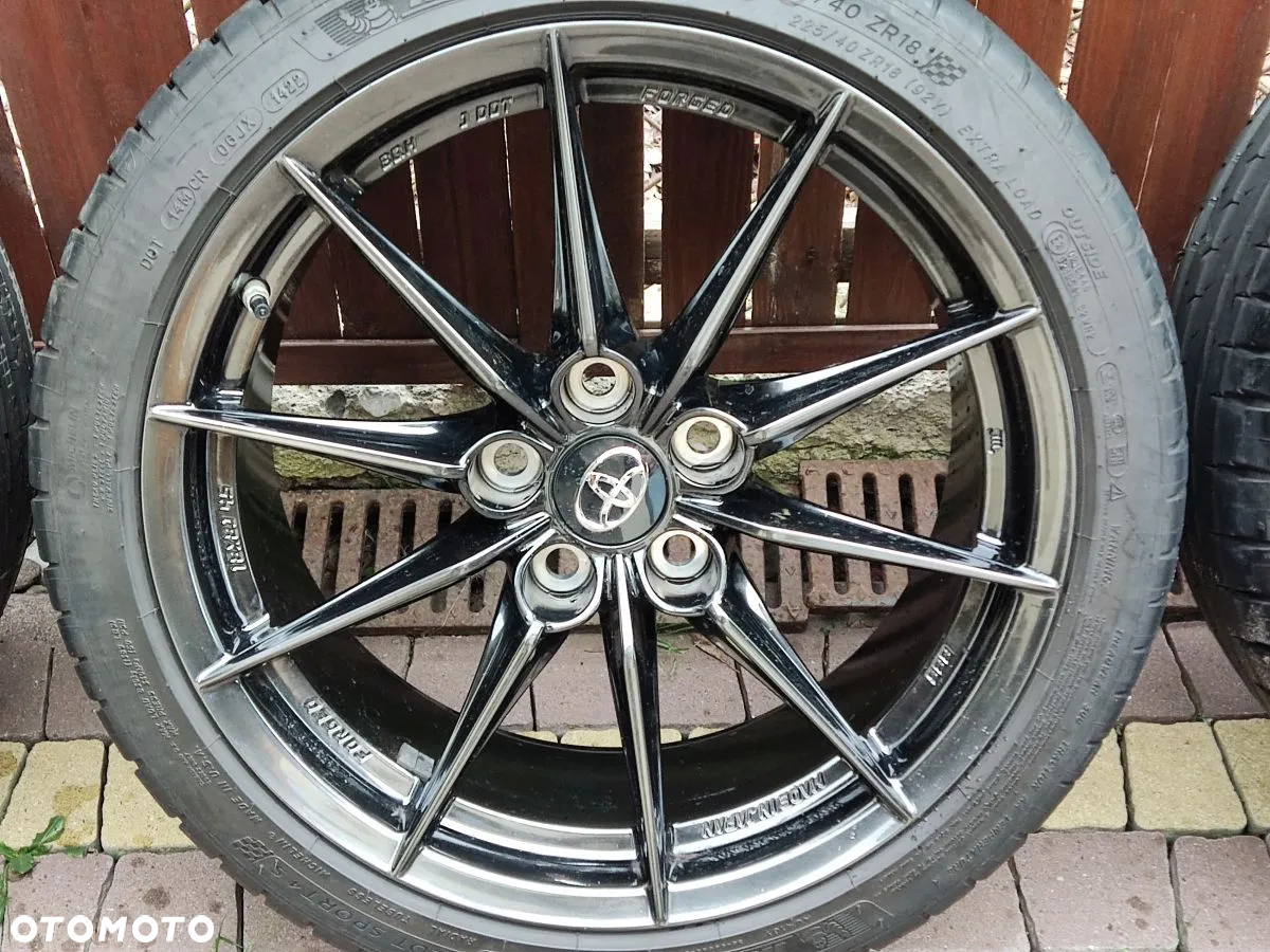 TOYOTA YARIS GR 20-24r Koła z Oponami Letnimi 225/40 ZR18 - 4