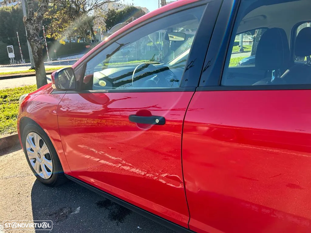 Ford Focus SW 1.0 EcoBoost Business - 23