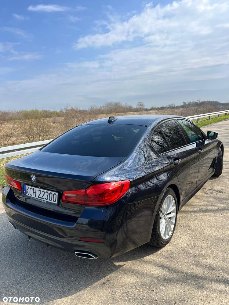 BMW Seria 5 520d xDrive Luxury Line - 4