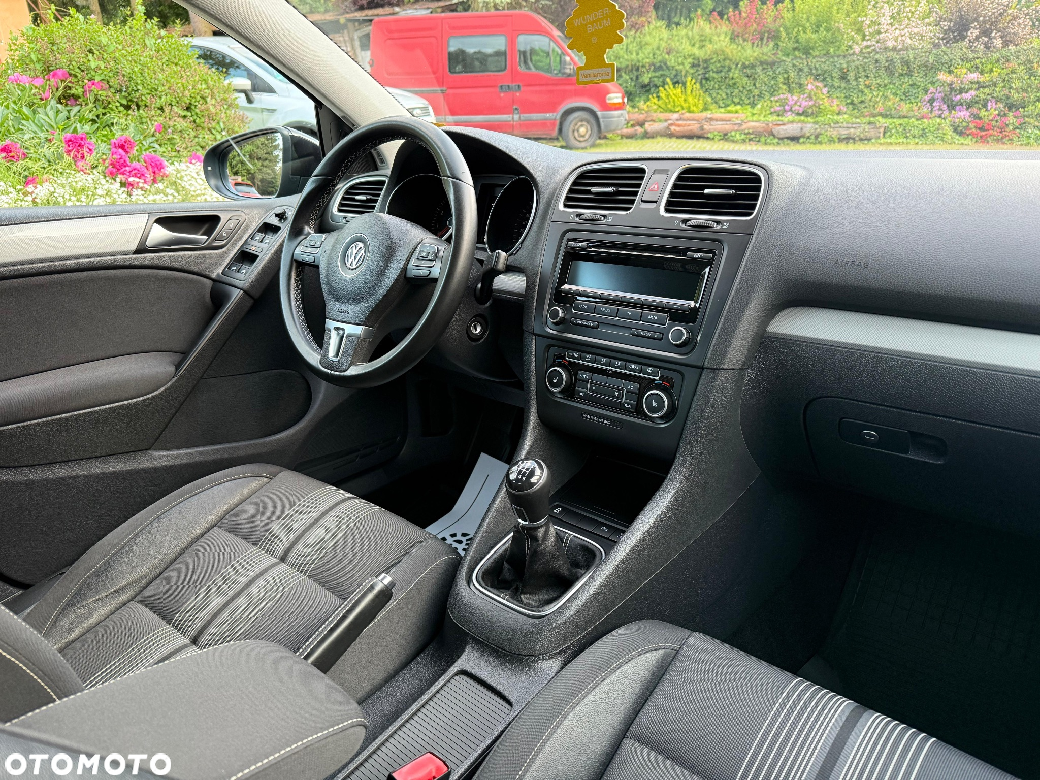 Volkswagen Golf 1.2 TSI BlueMotion Technology MATCH - 13