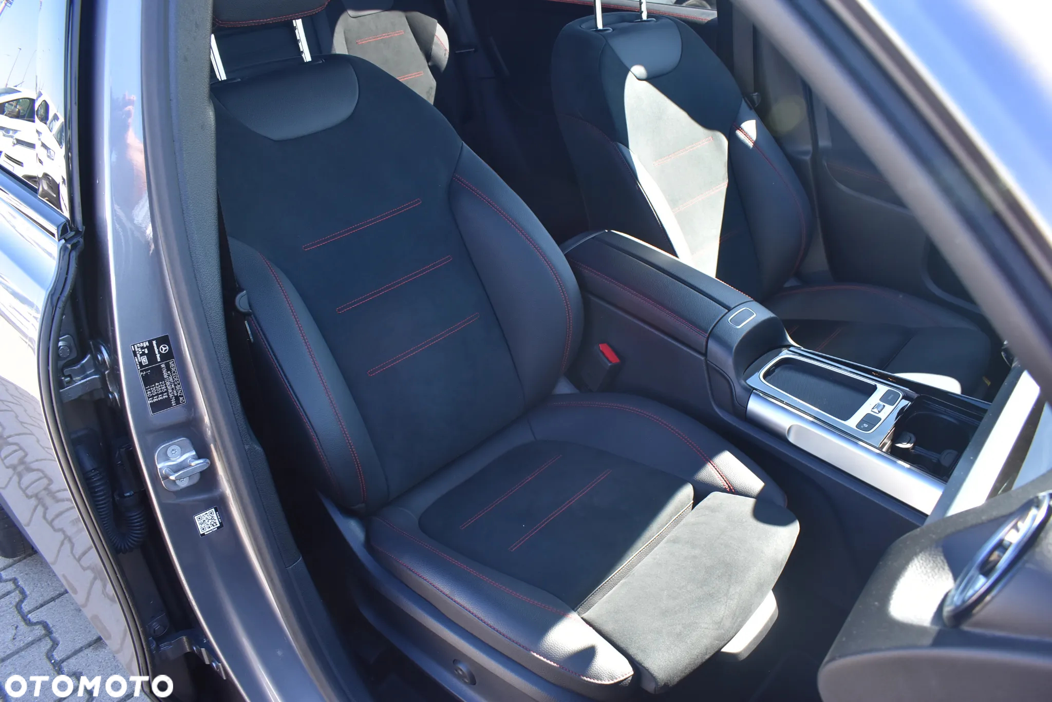 Mercedes-Benz GLB 200 d 4-Matic 8G-DCT - 19