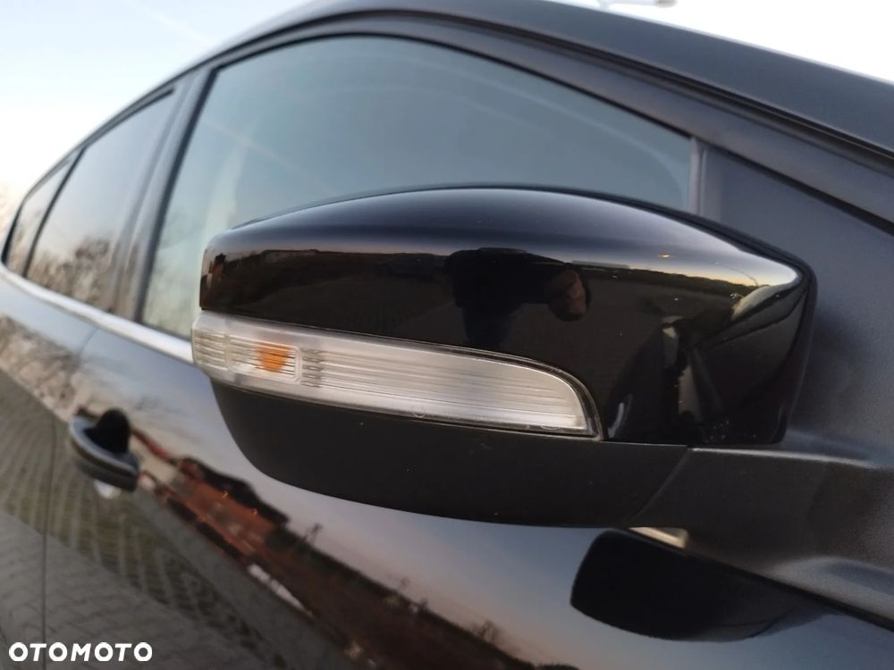 Ford Kuga 2.0 TDCi 4x4 Titanium - 37