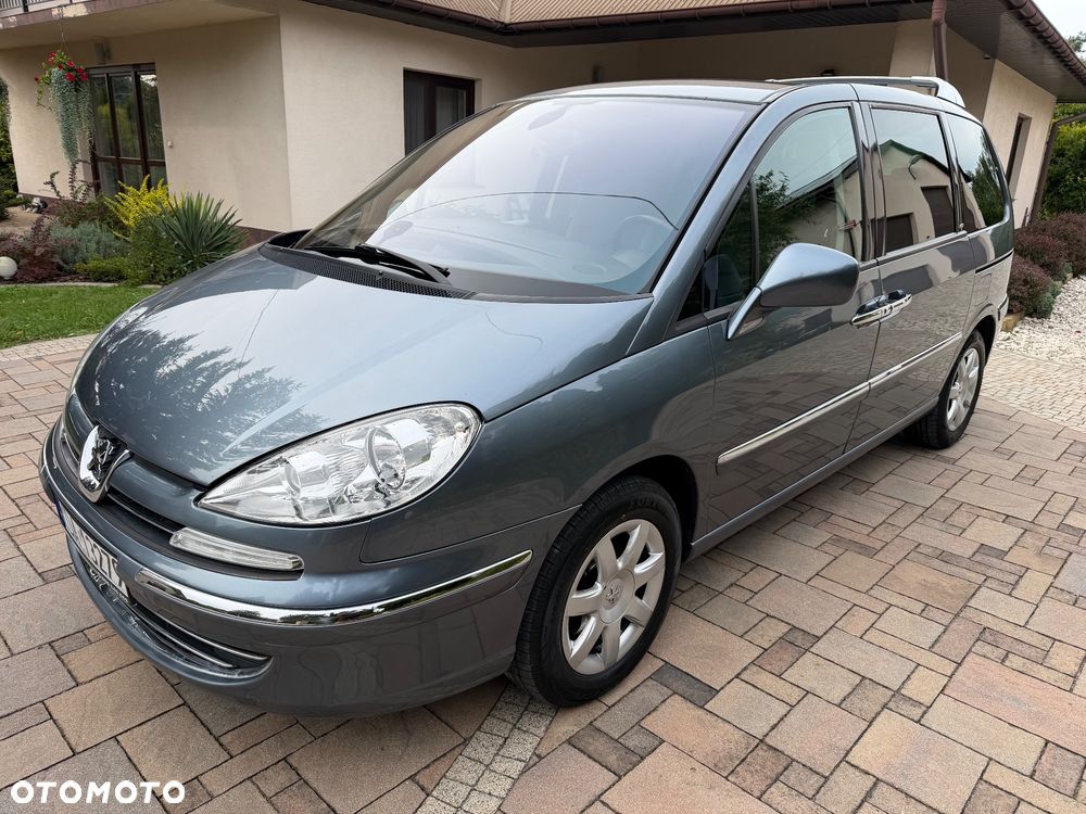 Peugeot 807