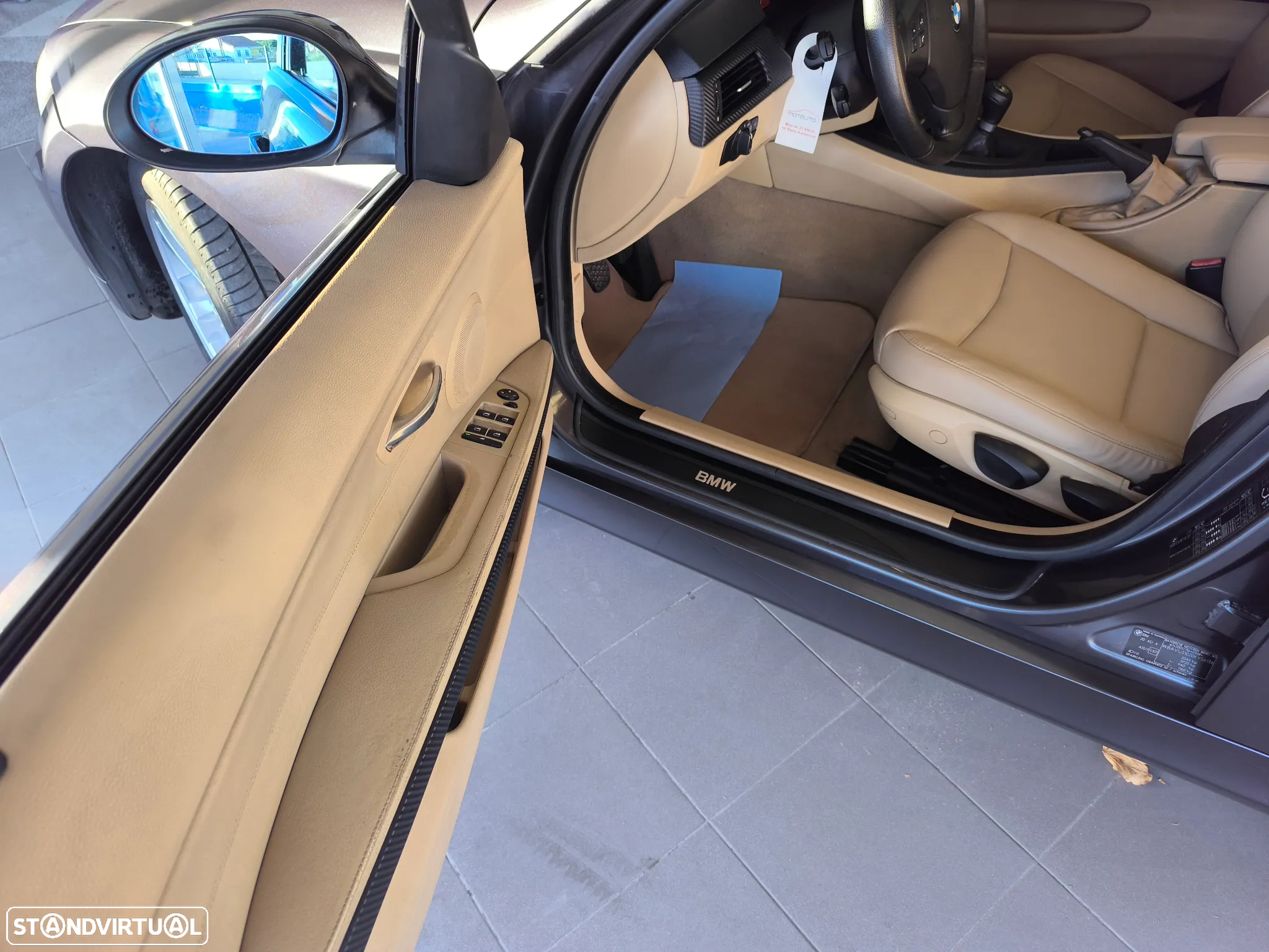 BMW 320 d Touring - 14