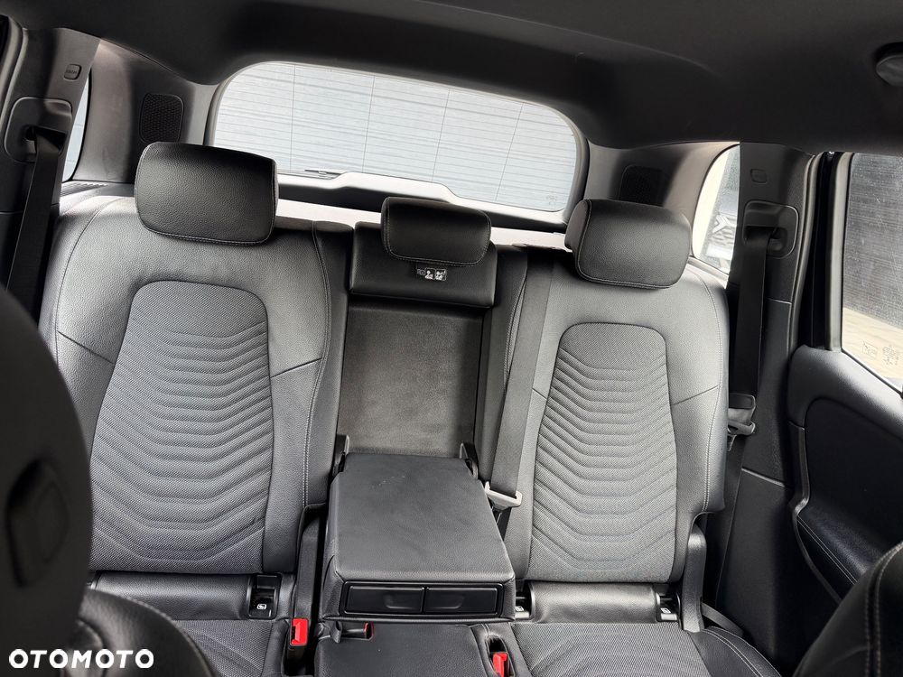 Mercedes-Benz GLB 200 Edition 1 7G-DCT - 36