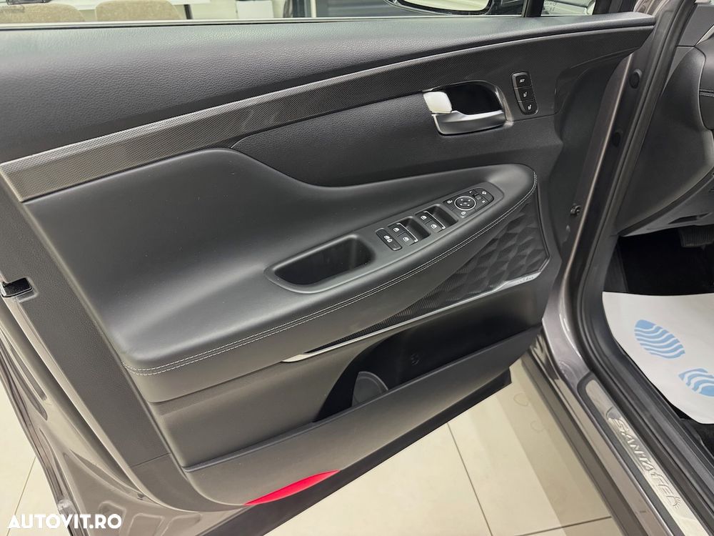 Hyundai Santa Fe 1.6 l 265 CP 4WD 6AT Luxury - 22
