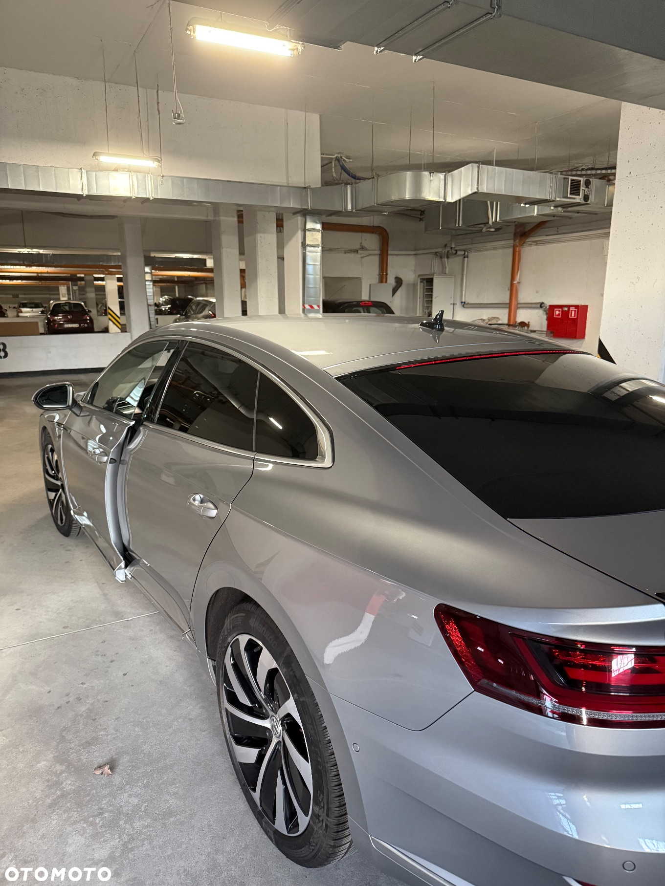 Volkswagen Arteon 2.0 TSI R-Line DSG - 6