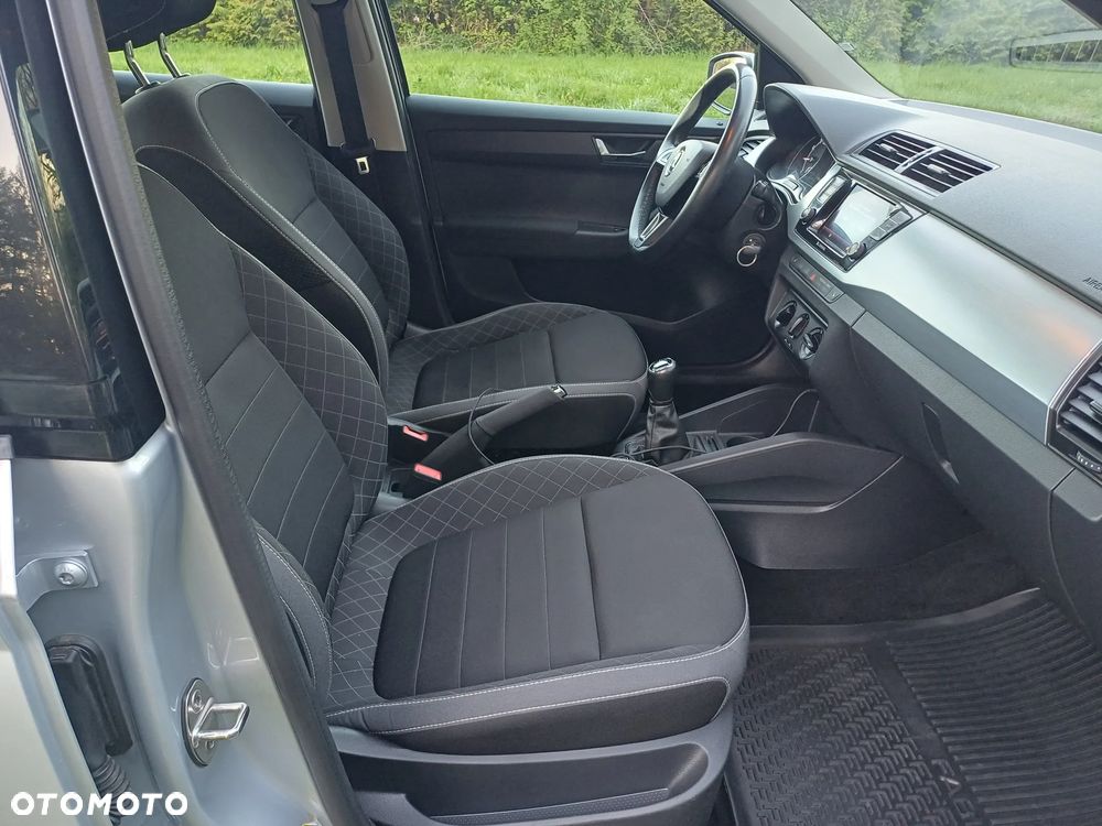 Skoda Fabia 1.0 TSI Ambition - 12