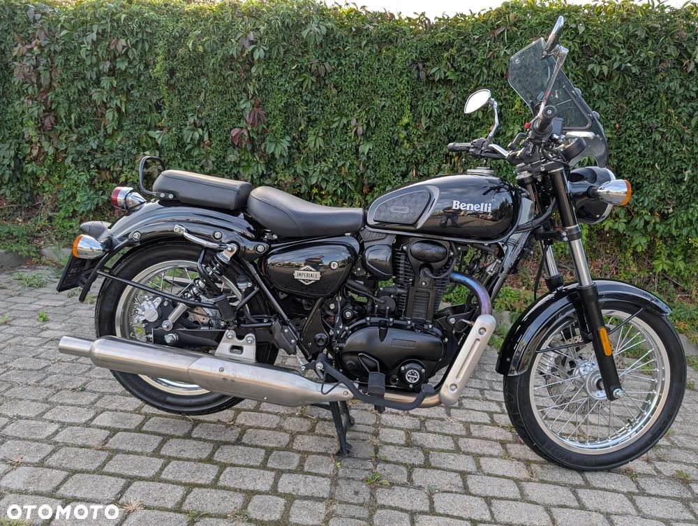 Benelli IMPERIALE 400 - 11