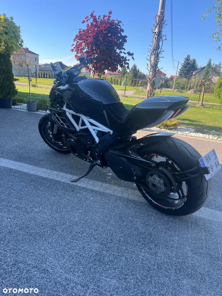 Ducati Diavel - 31