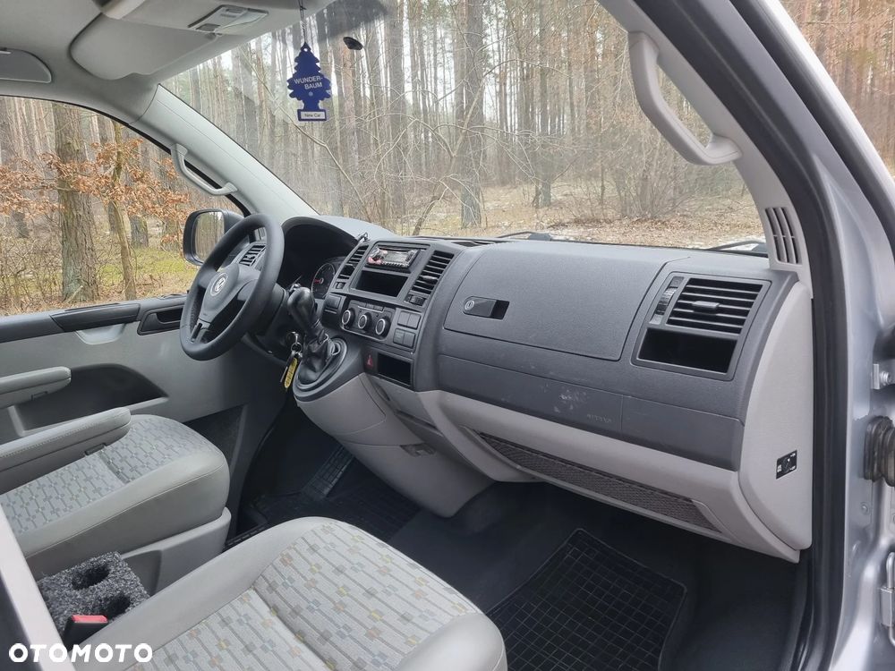 Volkswagen Transporter - 21