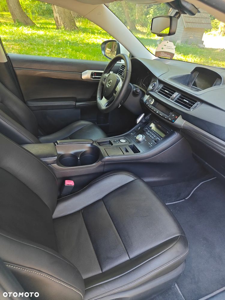 Lexus CT Standard - 12