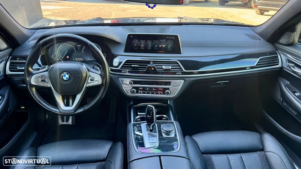 BMW 730 d xDrive Pack M - 10
