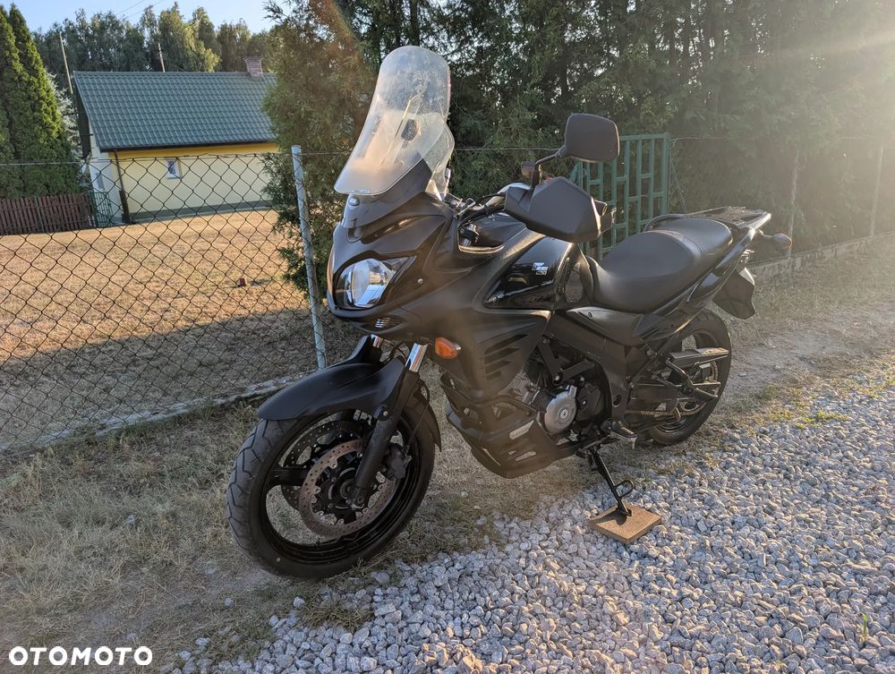 Suzuki V-STROM