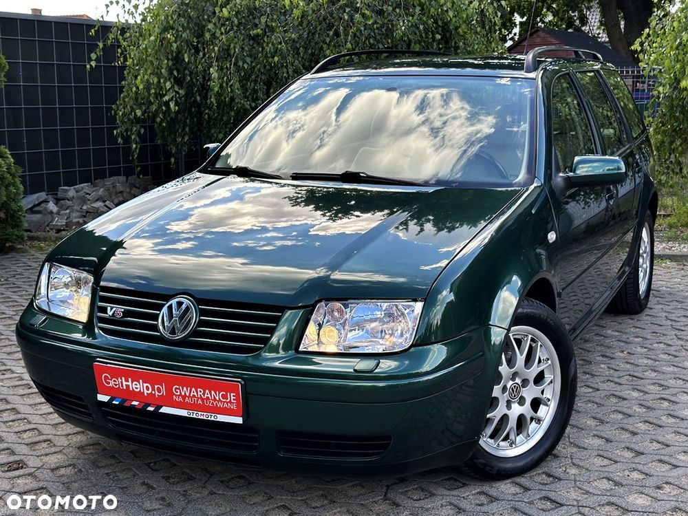Volkswagen Bora Variant 2.3 V5 - 34