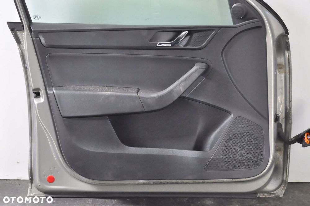 SKODA RAPID DRZWI LEWY PRZÓD LEWE PRZEDNIE KOMPLETNE KOMBI - 6