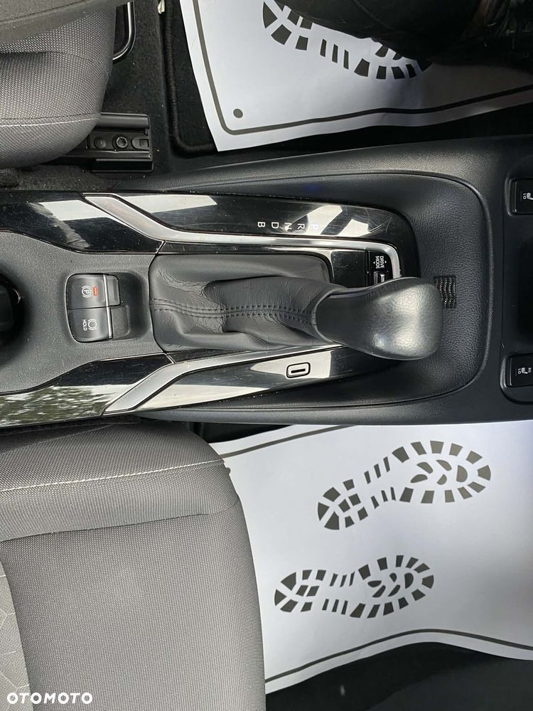 Toyota Corolla 1.8 Hybrid GPF Executive - 13