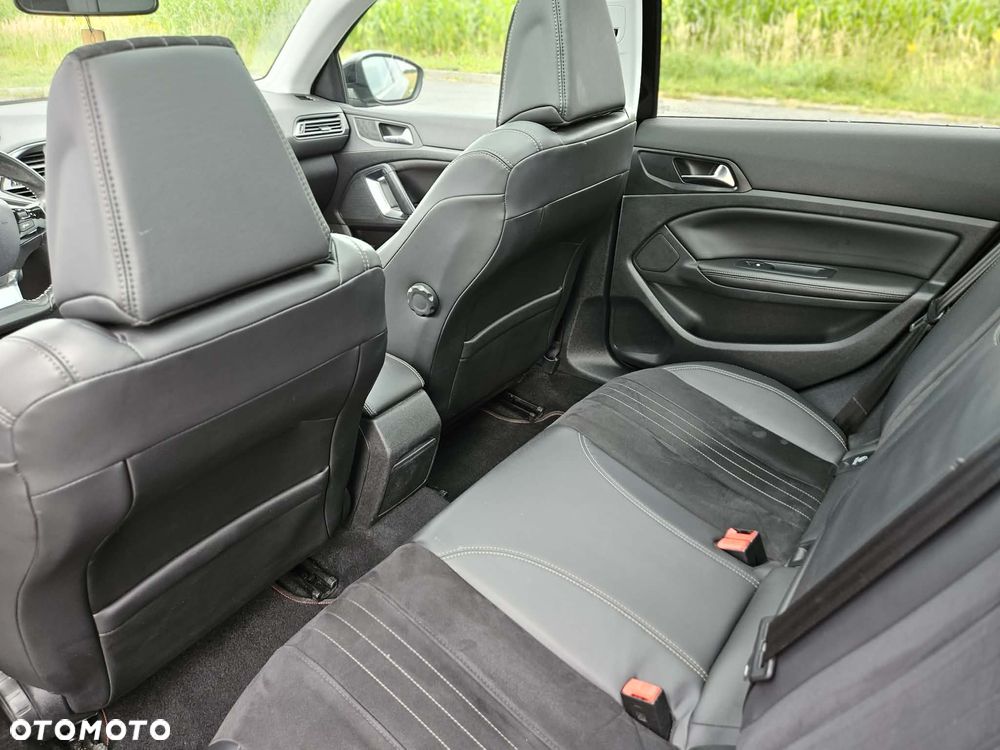 Peugeot 308 1.6 e-HDi Allure S&S - 14