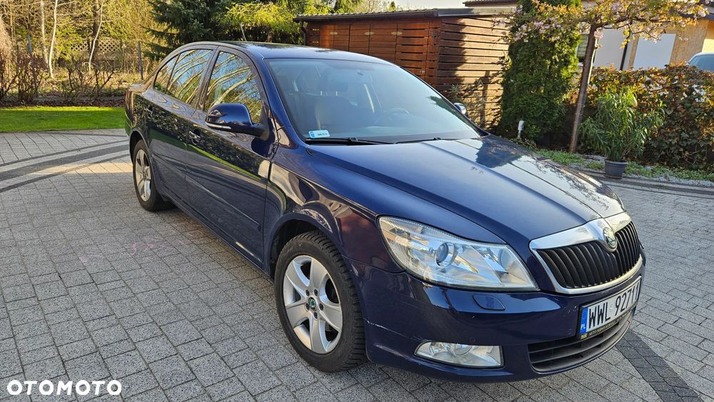Skoda Octavia 2.0 TDI Elegance DSG - 1