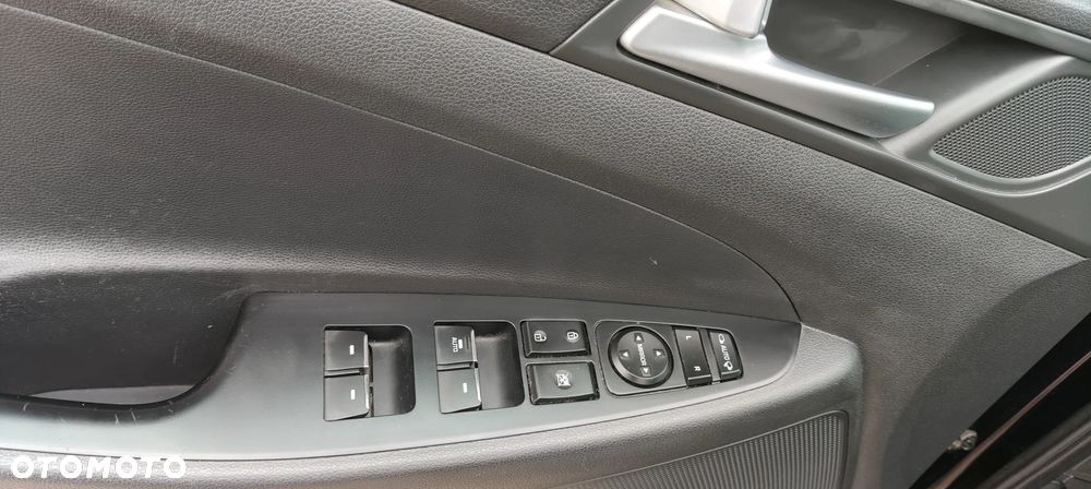 Hyundai Tucson 1.6 GDi 4WD DCT Premium - 16