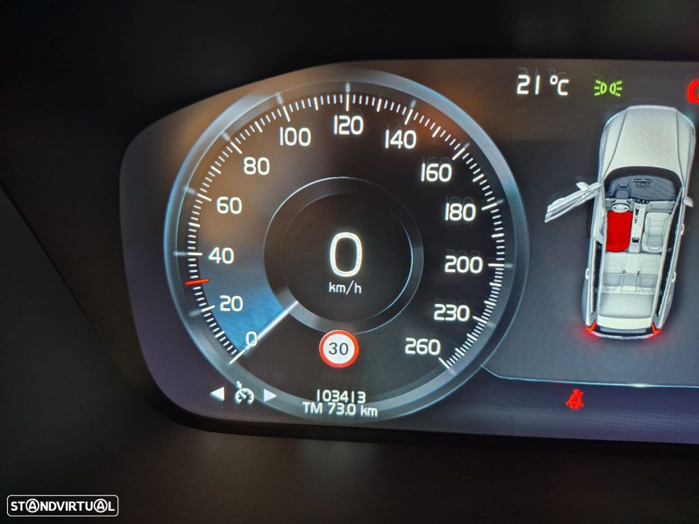 Volvo V60 2.0 B4 Momentum Core Geartronic - 20