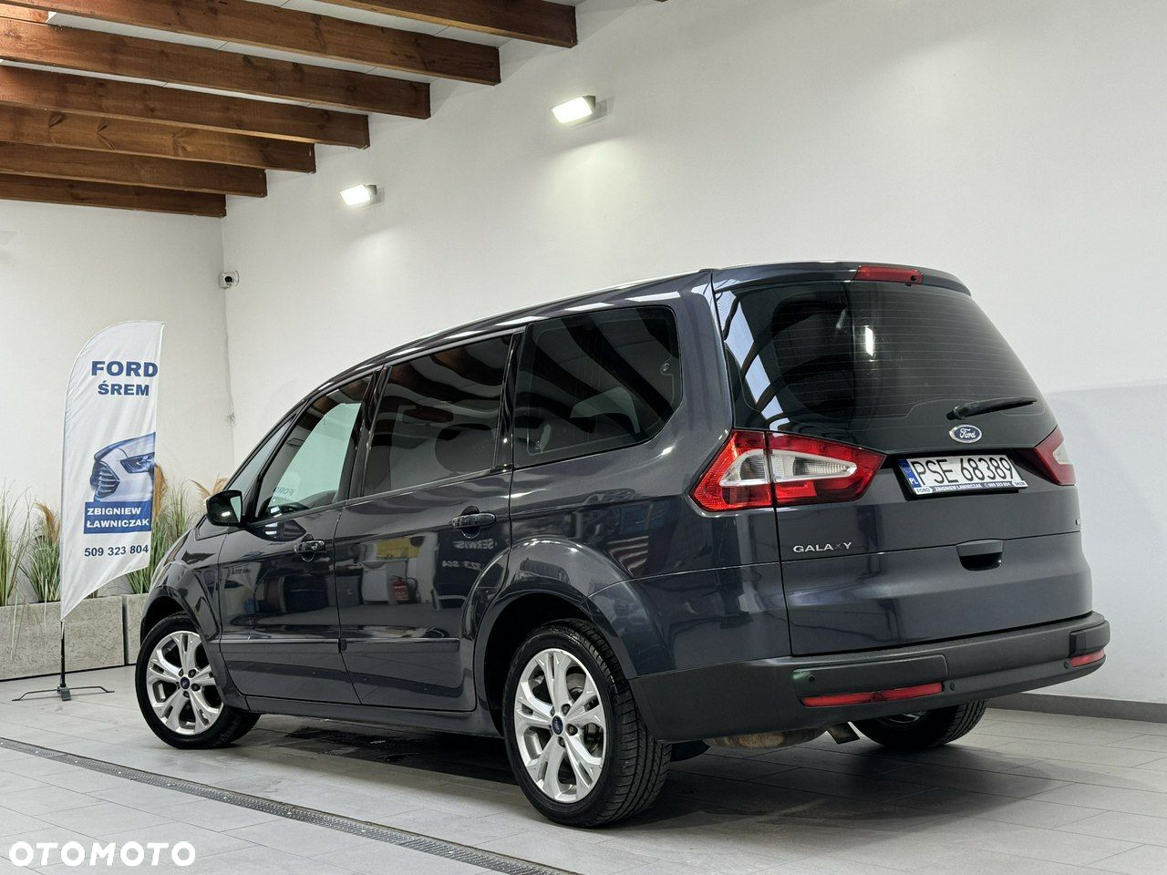 Ford Galaxy - 15