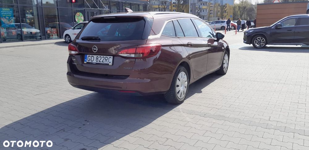 Opel Astra - 3