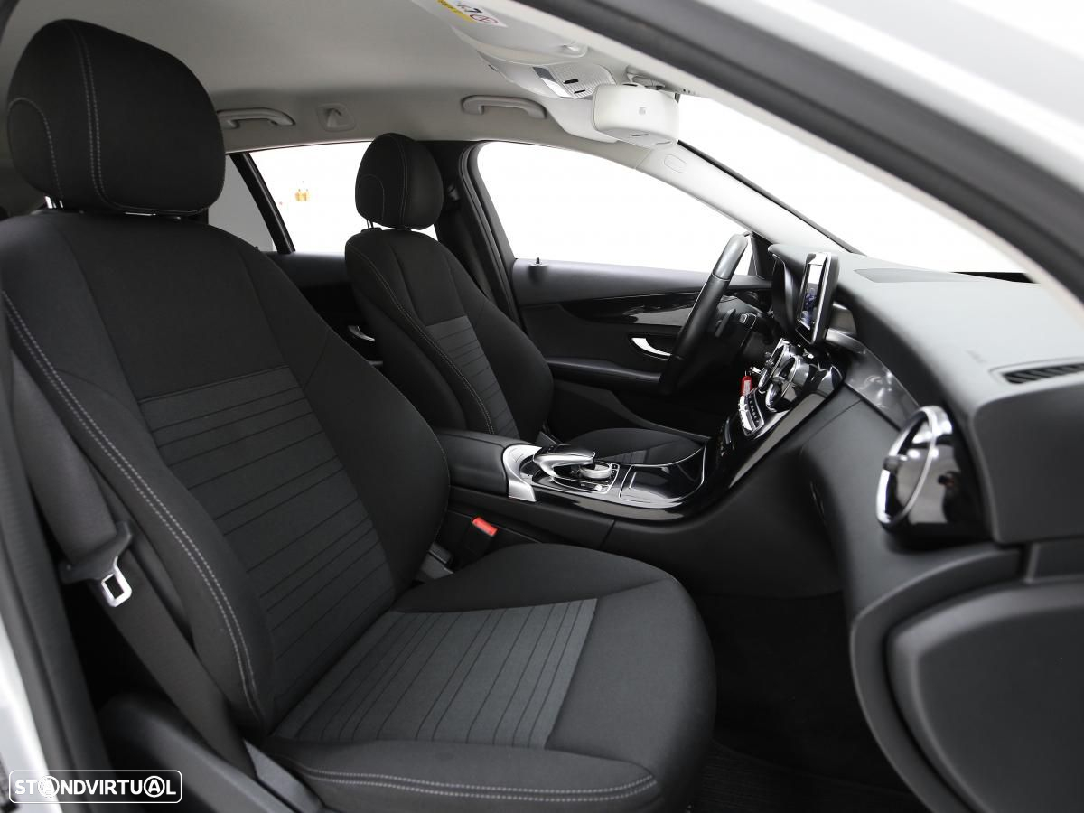 Mercedes-Benz C 200 - 10