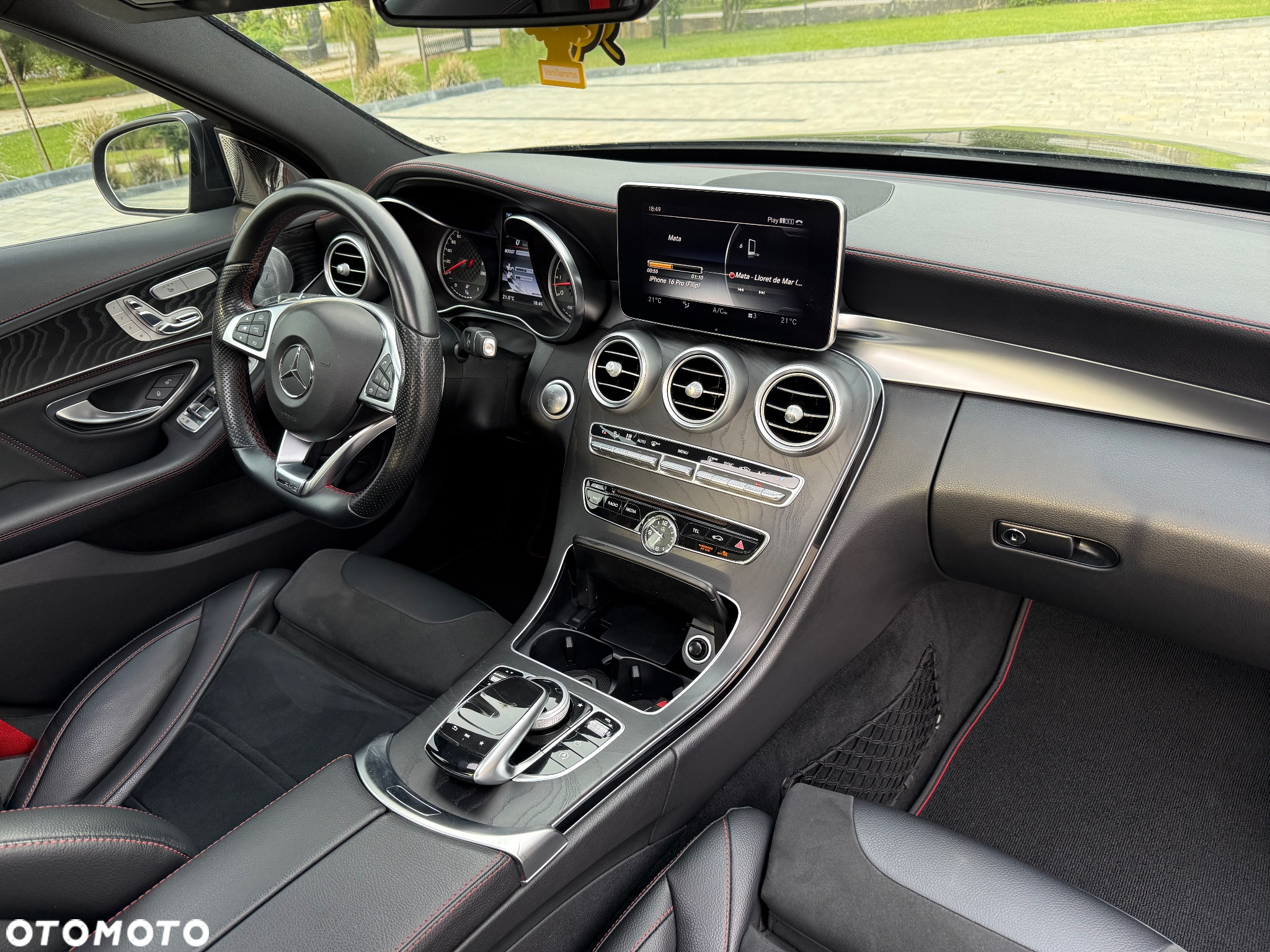 Mercedes-Benz Klasa C AMG 43 4-Matic - 22
