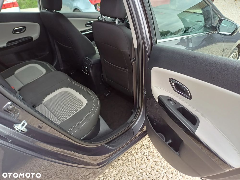 Kia Ceed 1.6 GDI Business Line - 14