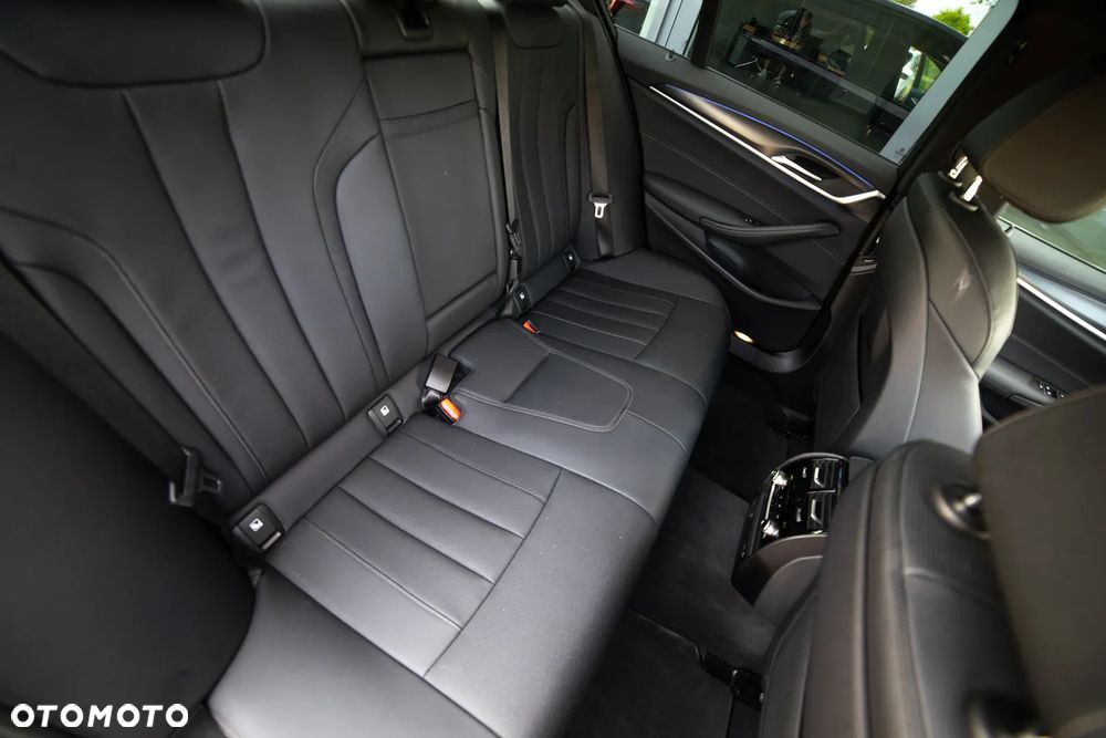 BMW Seria 5 520d M Sport sport - 26