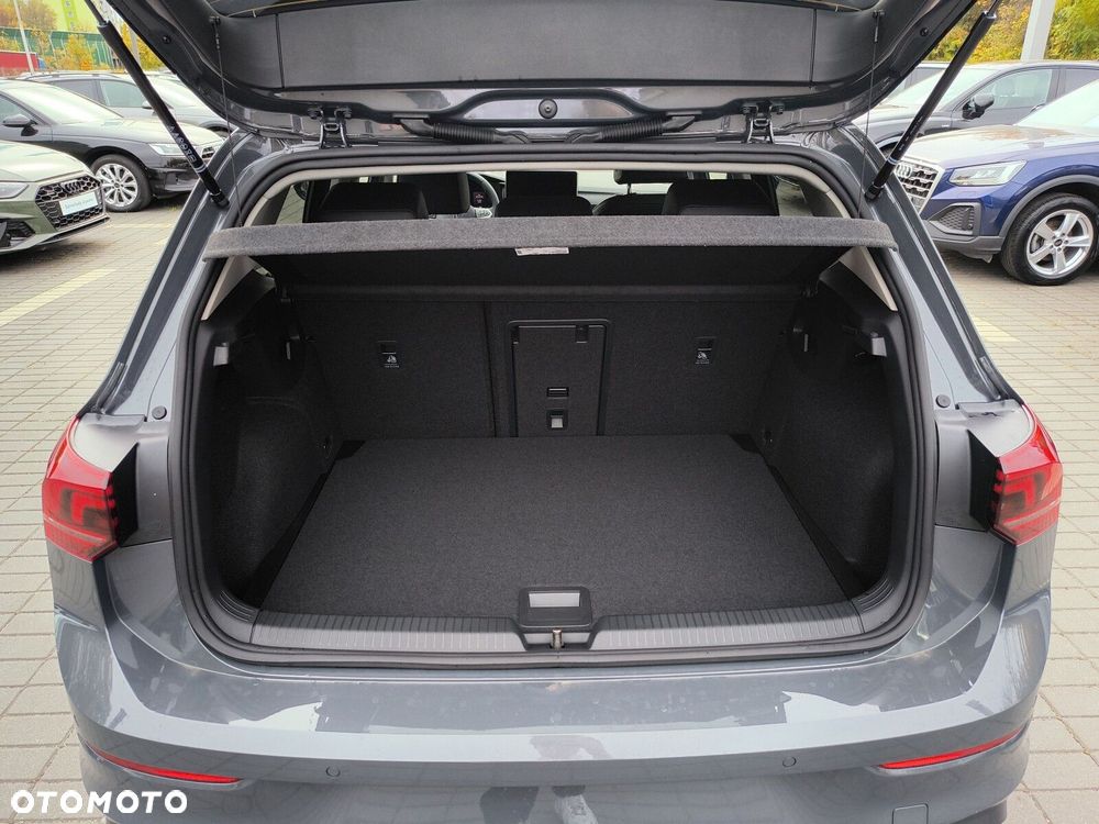 Volkswagen Golf 1.5 eTSI mHEV Life Plus DSG - 19