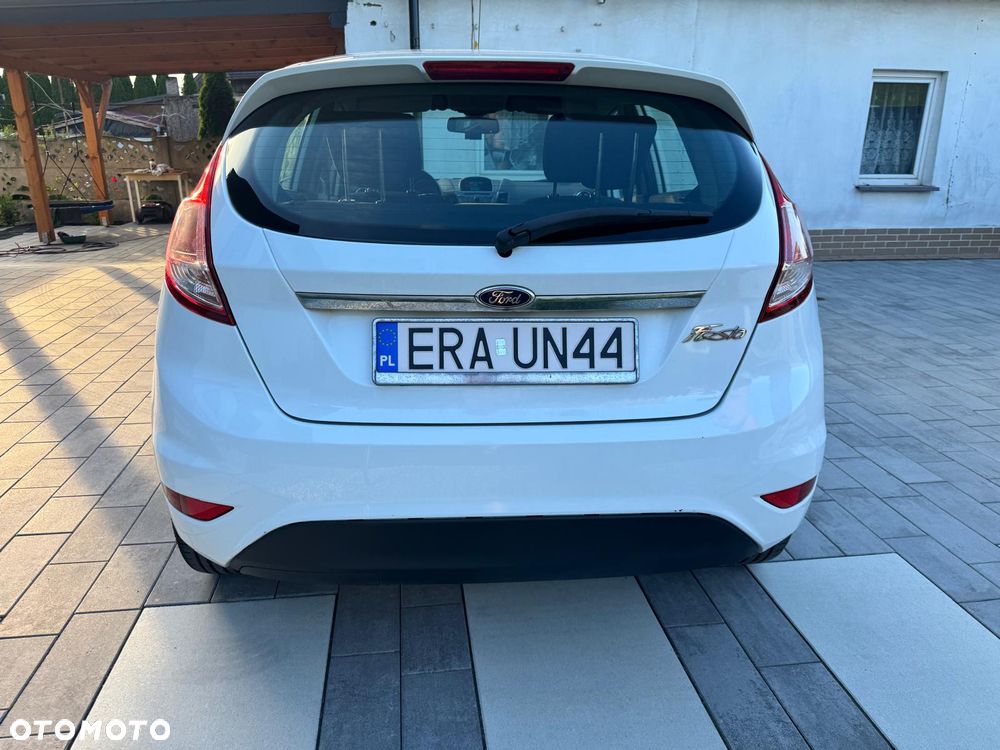 Ford Fiesta 1.6 TDCi Titanium - 6