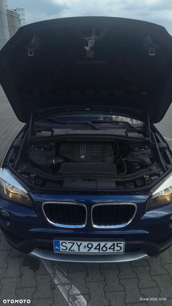 BMW X1 xDrive18d - 11