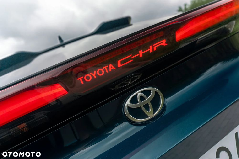 Toyota C-HR - 11