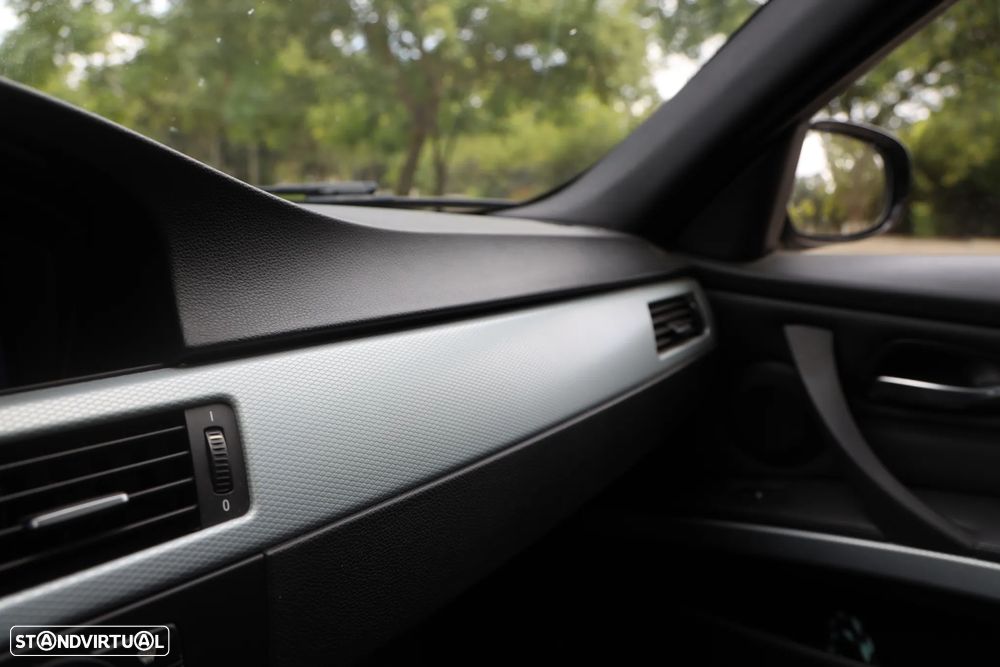 BMW 320 d - 9