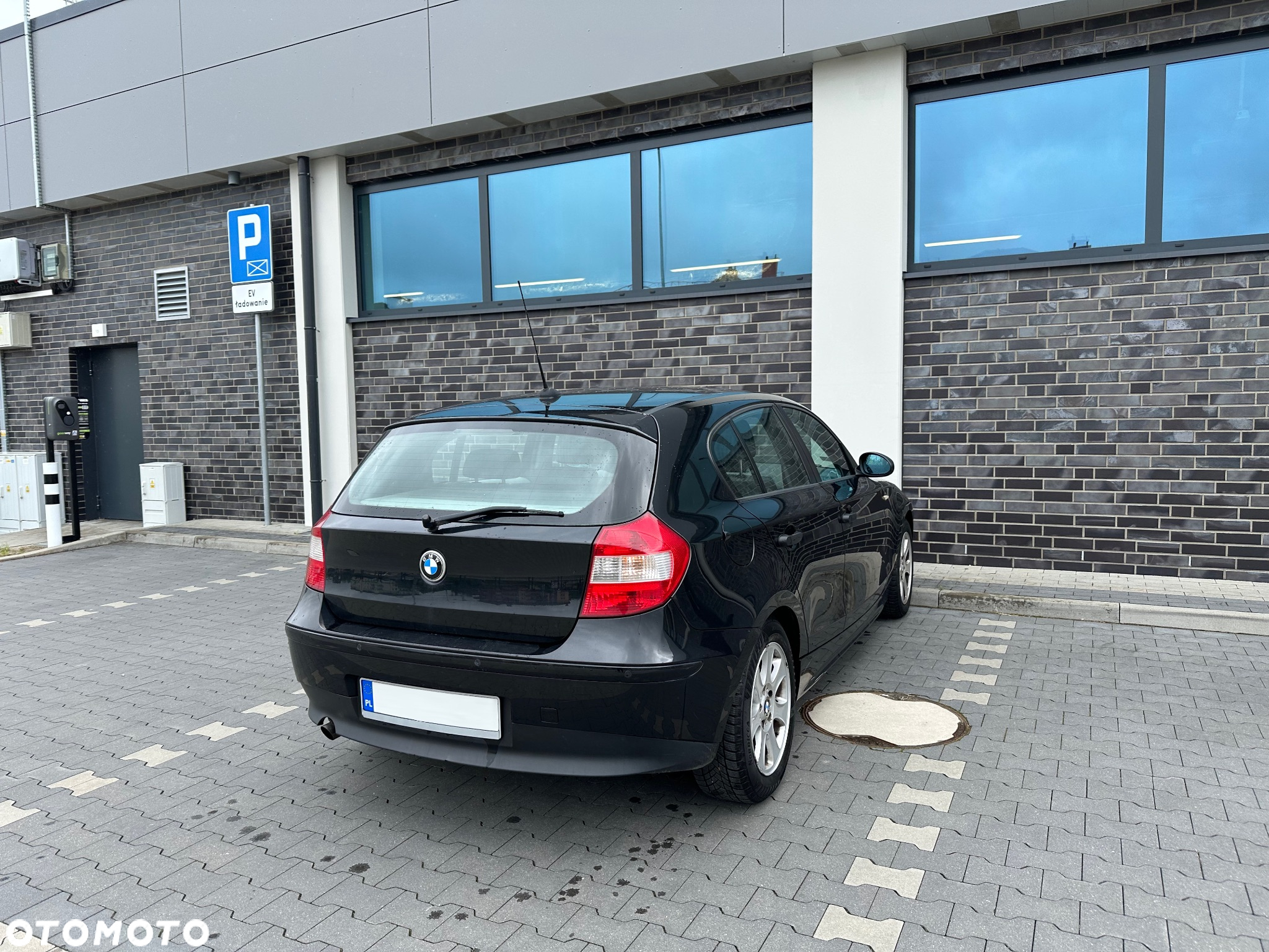 BMW Seria 1 118i - 6