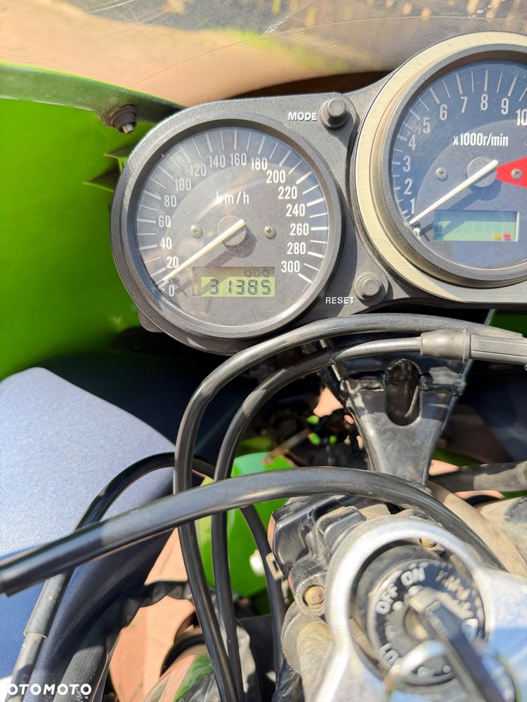 Kawasaki ZXR - 6