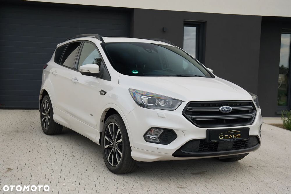 Ford Kuga - 18