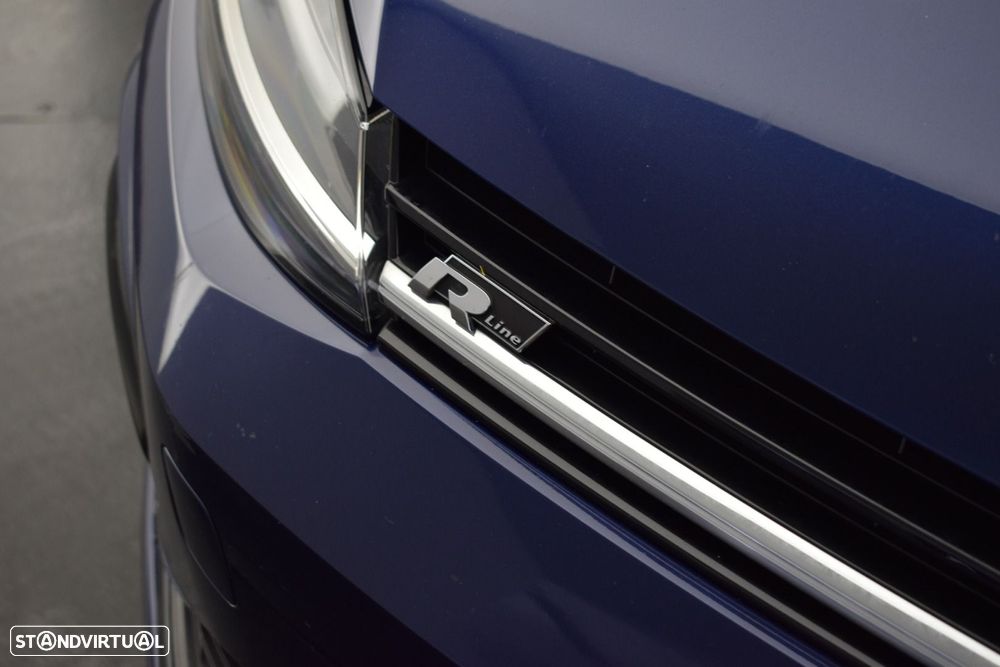 VW Golf Variant 1.6 TDi R-Line DSG - 27