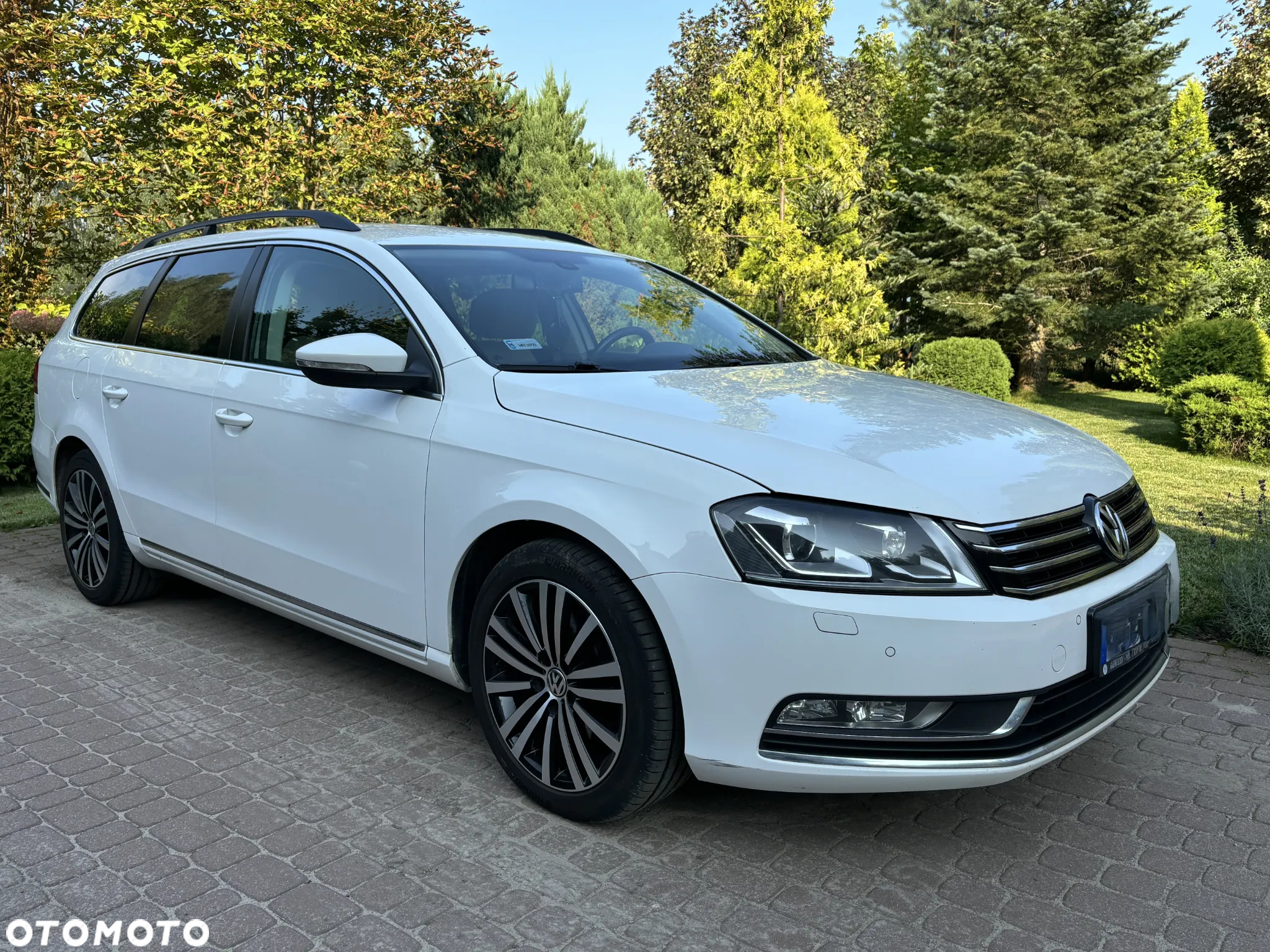 Volkswagen Passat 2.0 TDI Comfortline DSG - 8