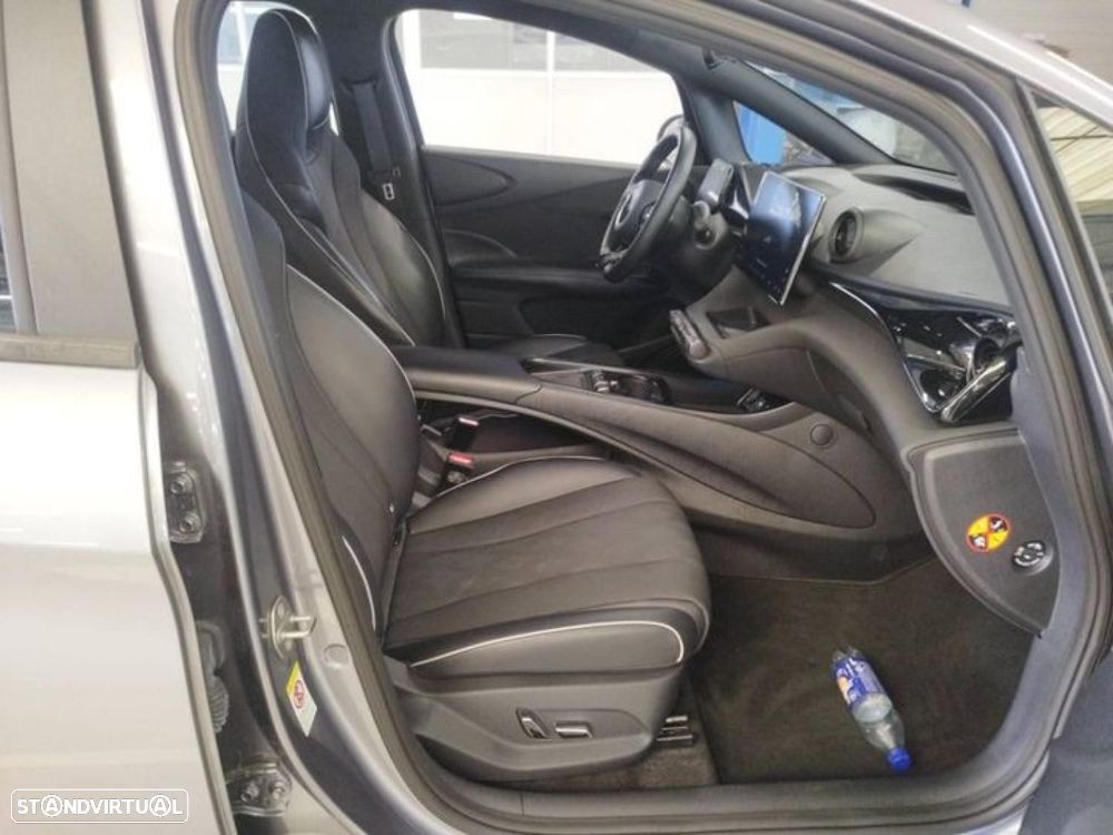 BYD Dolphin 60.4 kWh Comfort - 7